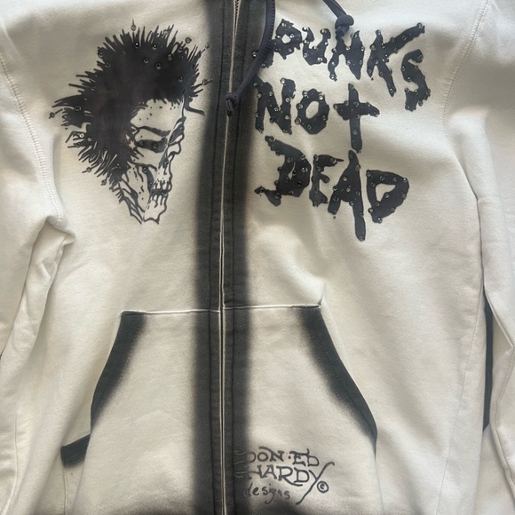 Ed Hardy "Punks not Dead” new with tag! - Picture 3 of 6